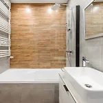 Apartment Shortstaypoland Daniszewska B192 *